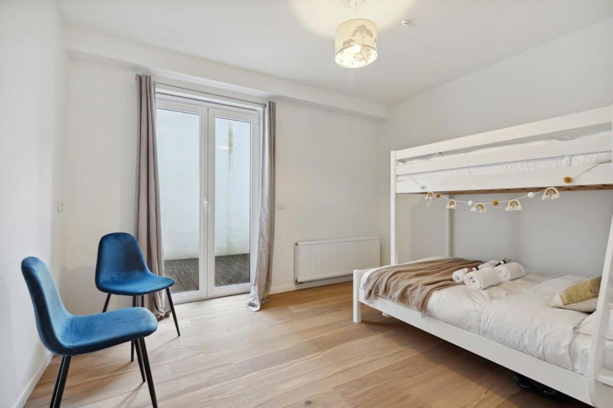 Bright Waterfront Apartment Антверпен Екстериор снимка