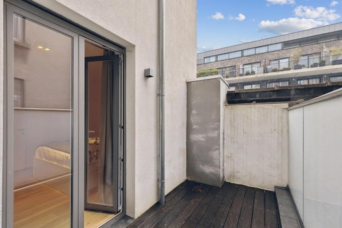 Bright Waterfront Apartment Антверпен Екстериор снимка