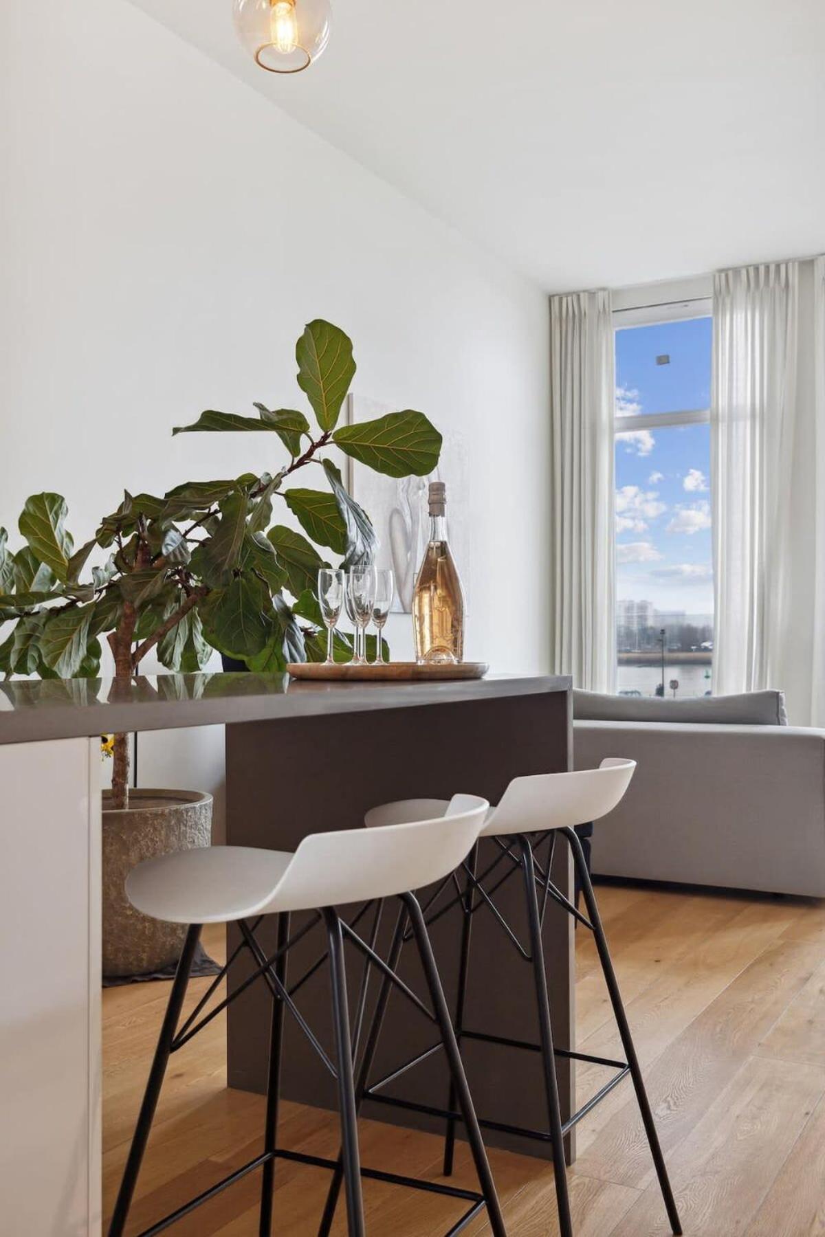 Bright Waterfront Apartment Антверпен Екстериор снимка